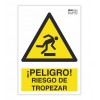 Señal "¡PELIGRO! RIESGO DE TROPEZAR"