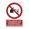 Señal "PELIGRO NO CONECTAR PERSONAL TRABAJANDO"